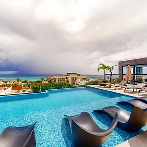 Mayan Paradise At Perfect Place , Playa del Carmen Mexico